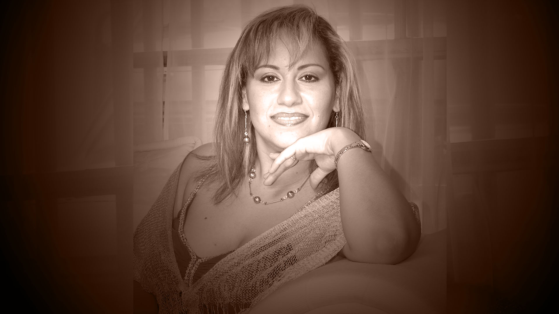 Elizabeth Benitez Enarmonia