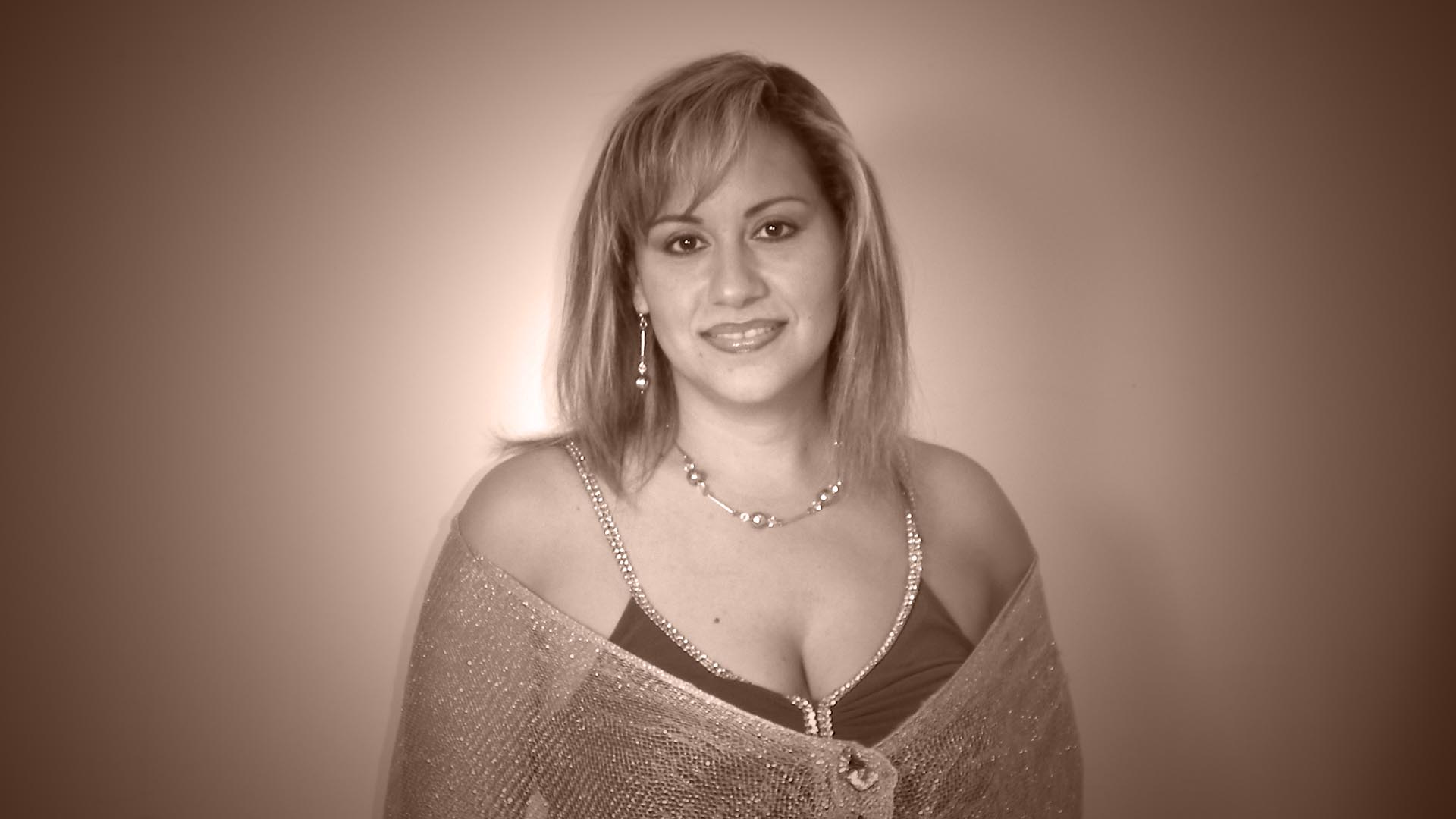 Elizabeth Benitez Enarmonia