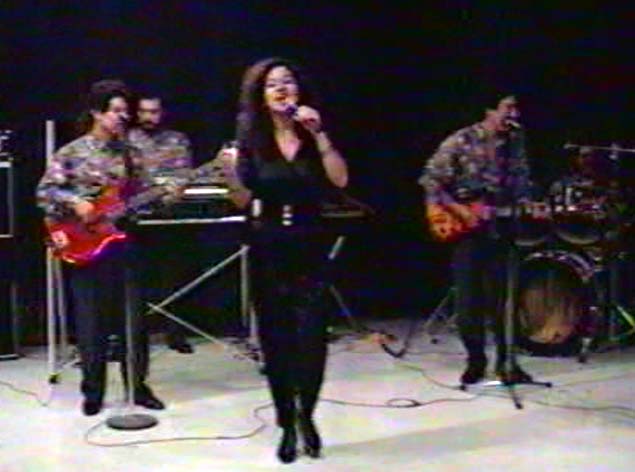 Elizabeth Benitez Hoy Domingo